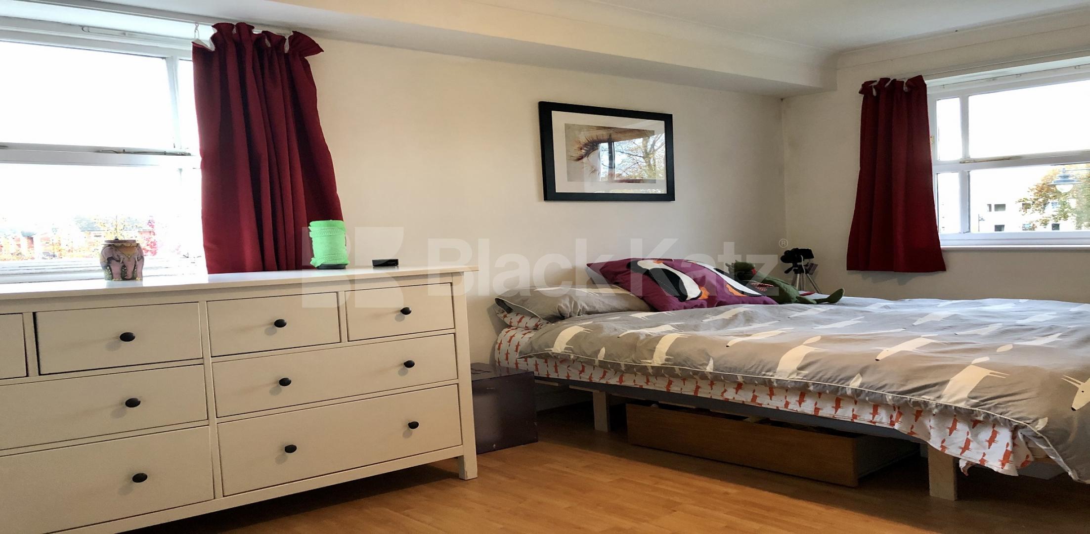 			NEW INSTRUCTION, 2 Bedroom, 1 bath, 1 reception Flat			 MacMillan Way, Tooting